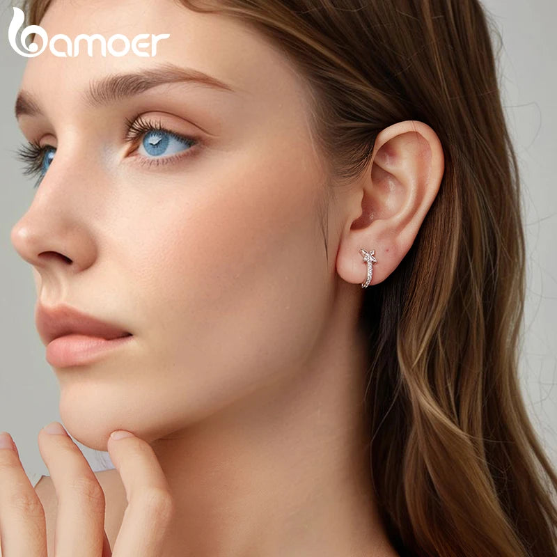 brinco prata 925 argola huggies com zircônia cravejada - bamoer