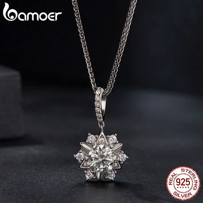 Colar Prata 925 com Pingente Estrela em Moissanite - Bamoer