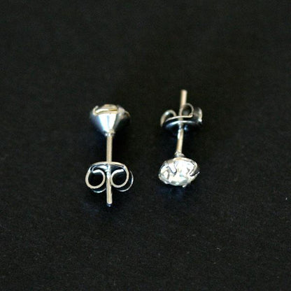 Brinco-de-Aco-com-Pedra-de-Zirconia